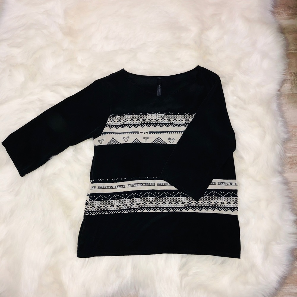 Tribal Print B/W Top